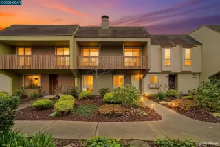 Photo #2: 41125418 Listing