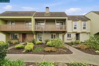 Photo #3: 41125418 Listing