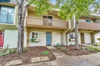 Browse active condo listings in ALAMEDA CASITAS