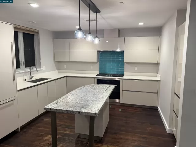 MLS: 41125452 Condo For Sale