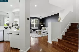 Photo #4: 41125458 Listing 