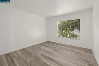 Photo #3: 41125461 Listing