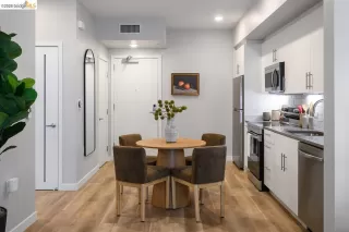 Photo #5: 41125501 Listing 