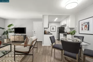 Photo #2: 41125512 Listing 