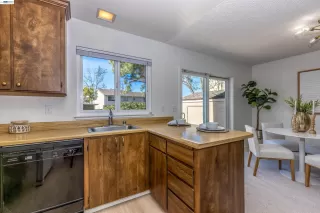 Photo #2: 41125517 Listing 