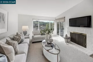 Photo #4: 41125568 Listing