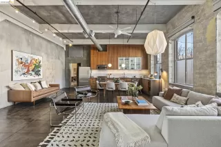 Photo #3: 41125579 Listing