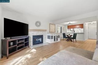 Photo #3: 41125595 Listing