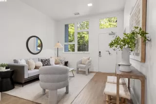 Photo #1: 41125596 Listing