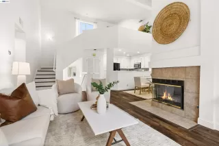 Photo #2: 41125662 Listing