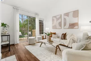 Photo #6: 41125662 Listing