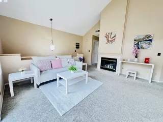 Photo #2: 41125696 Listing