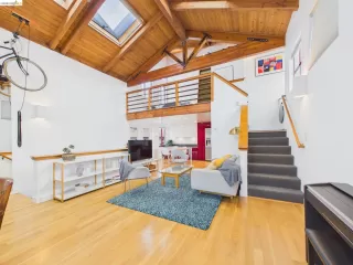 Photo #6: 41125732 Listing 