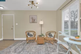 Photo #5: 41125755 Listing