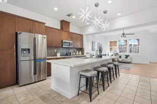 Photo #4: 41125794 Listing 