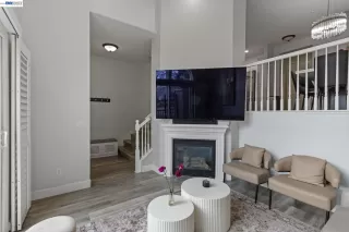 Photo #5: 41125822 Listing