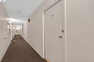 Photo #6: 41125856 Listing 