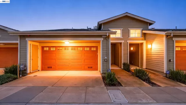 MLS: 41125890 Condo For Sale