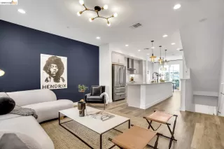 Photo #2: 41125899 Listing 