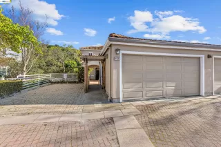 Photo #1: 41125914 Listing 