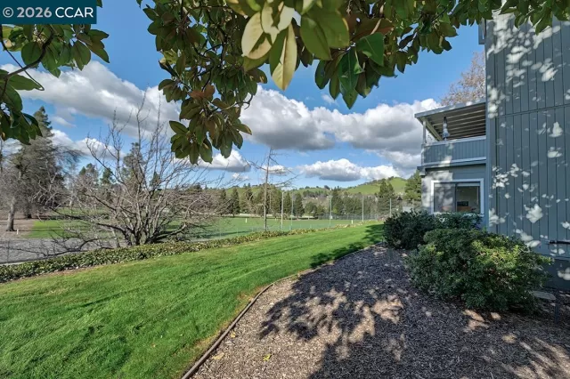 MLS: 41125949 Condo For Sale