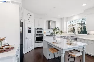 Photo #4: 41125970 Listing 