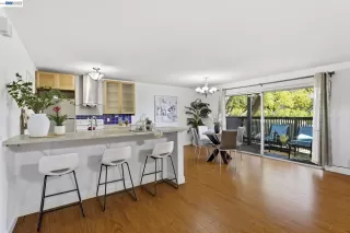 Photo #5: 41125977 Listing 