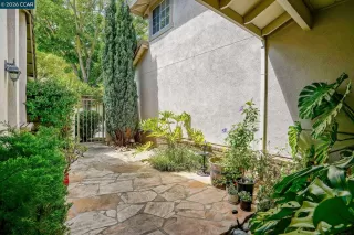 Photo #5: 41125990 Listing 