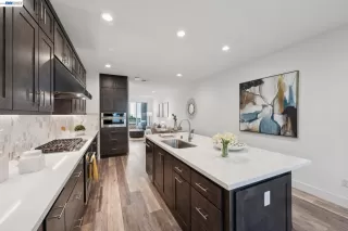 Photo #5: 41126063 Listing 