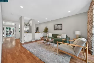 Photo #6: 41126119 Listing 