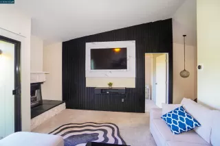 Photo #5: 41126134 Listing 