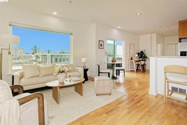 MLS: 41126186 Condo For Sale