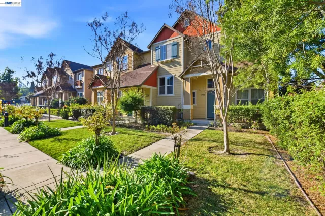 MLS: 41126195 Condo For Sale