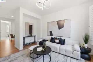 Photo #1: 41126195 Listing