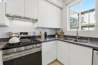 Photo #4: 41126195 Listing