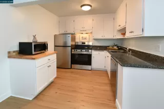 Photo #6: 41126201 Listing 