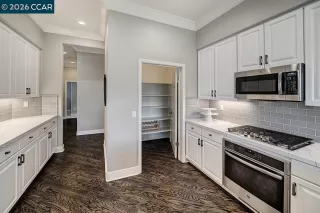 Photo #5: 41126224 Listing 