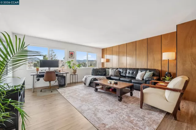 MLS: 41126230 Condo For Sale