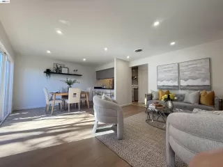 Photo #1: 41126233 Listing 