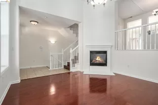 Photo #5: 41126259 Listing 