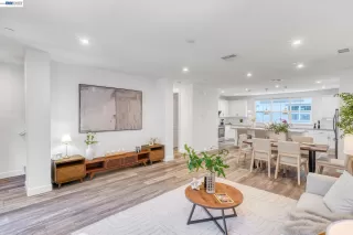 Photo #2: 41126295 Listing 