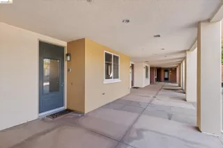 Photo #2: 41126354 Listing 