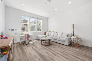 Photo #3: 41126420 Listing 