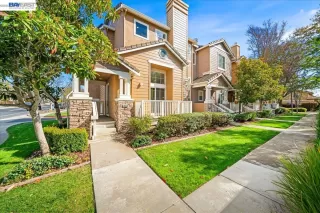 Photo #1: 41126435 Listing