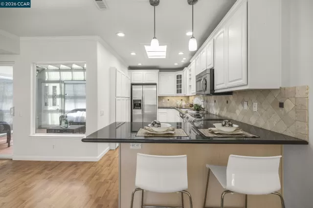 MLS: 41126468 Condo For Sale