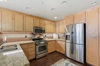 Photo #6: 41126565 Listing