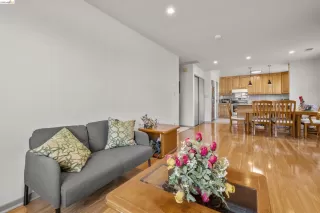 Photo #1: 41126588 Listing 