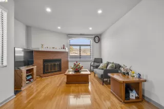 Photo #2: 41126588 Listing 