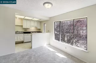 Photo #4: 41126603 Listing 