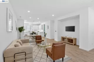 Photo #5: 41126668 Listing 